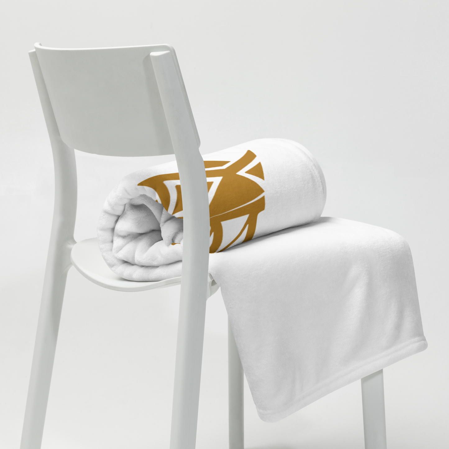 Queen Mentality Throw Blanket